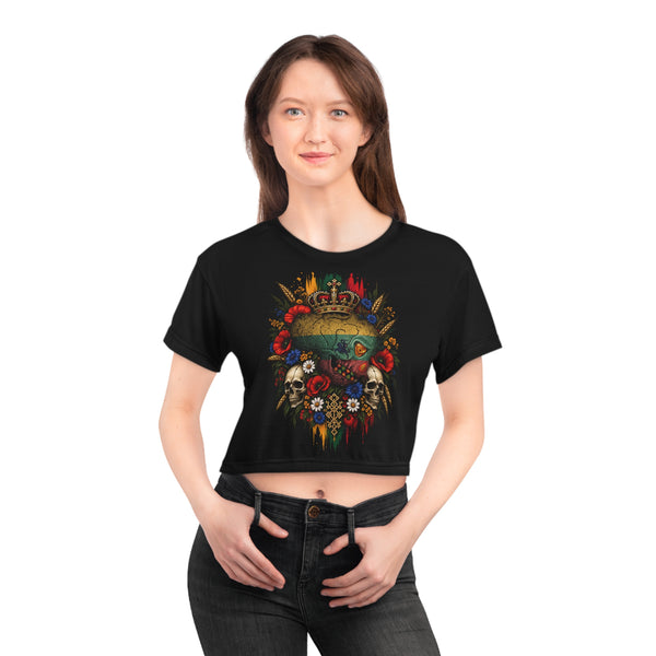 Lithuanian Weathered Flag Skull Wreath, front; Stebukla Lithuanian Solar Cross, back; Crop Tee